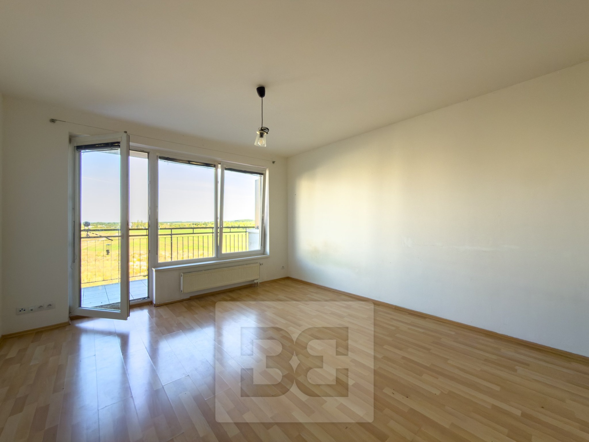Rent flats 2+KT 48 m², Praha - Dolní Měcholupy