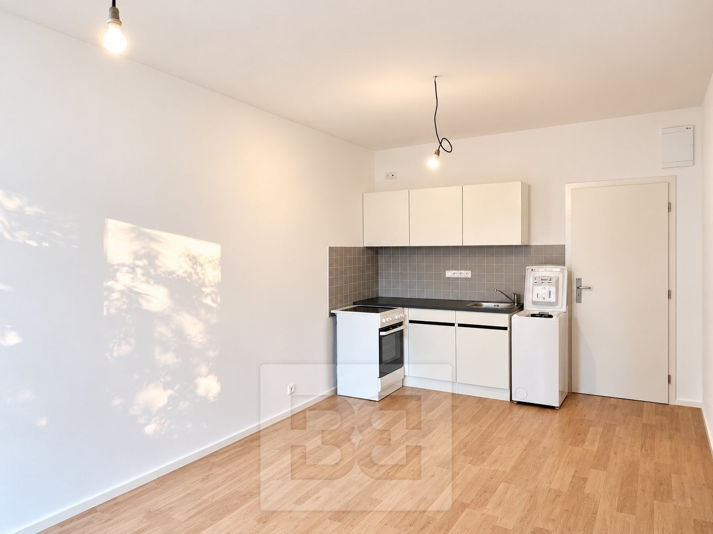 Rent flats 1+KT 22 m², Praha - Hodkovičky