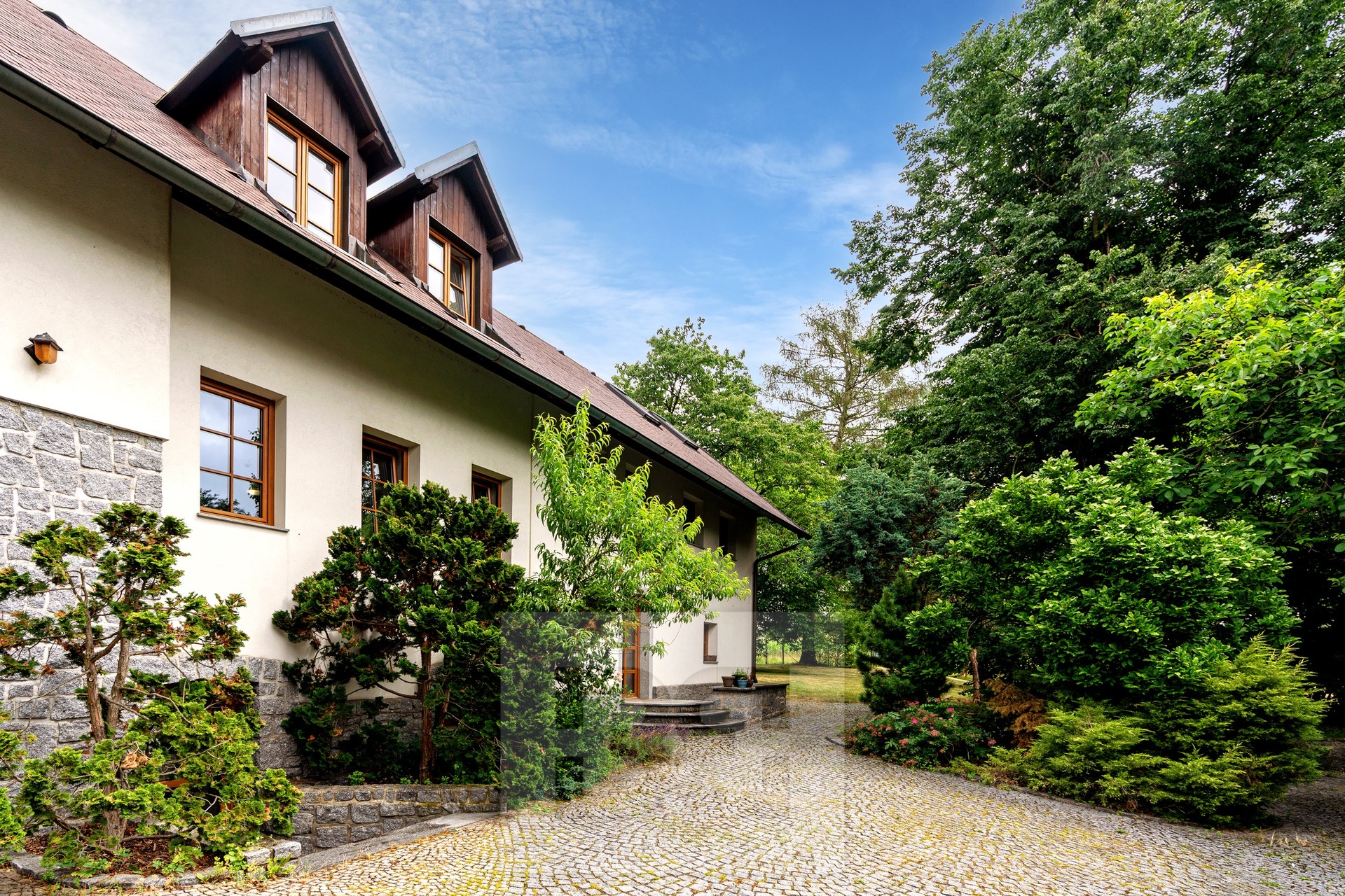 Exclusively Offered Unique Family Home with Extensive Grounds in Klímětice, Příbram District