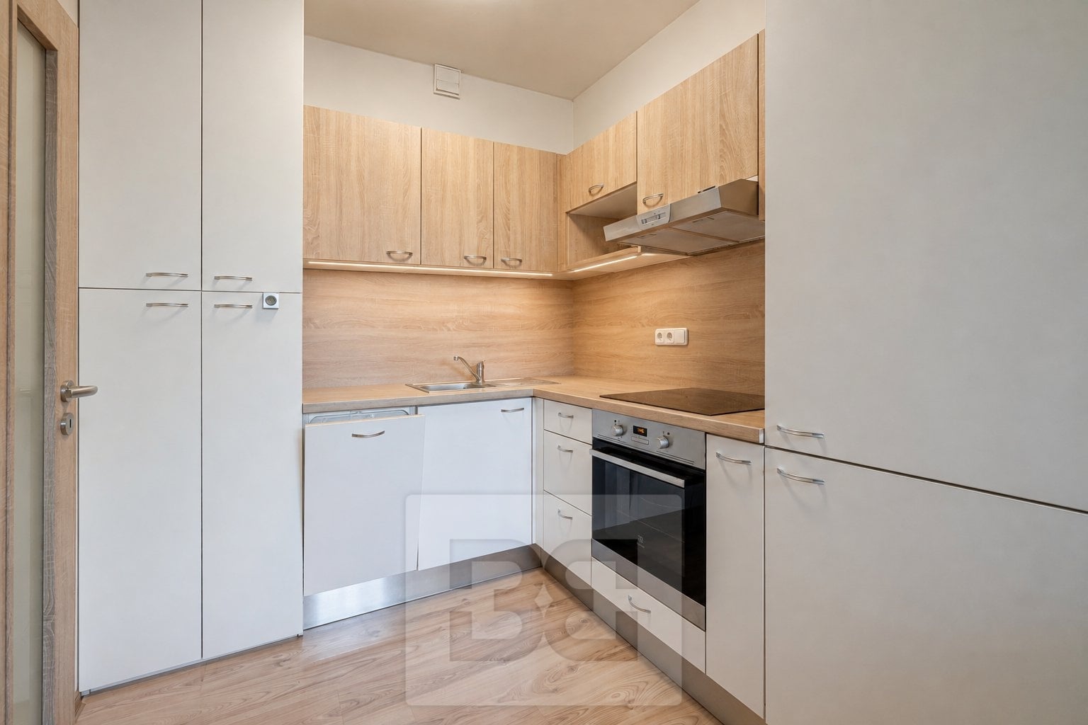Sale flats 1+1 88 m², Praha - Lochkov