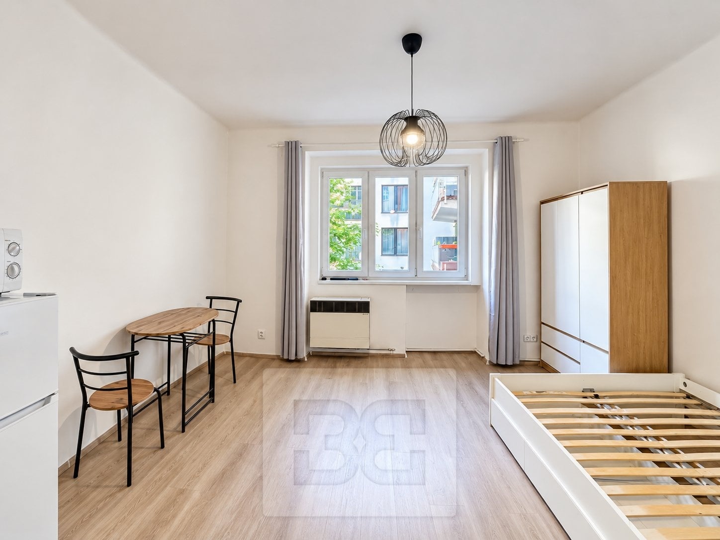 Rent flats 1+KT 27 m², Praha - Libeň