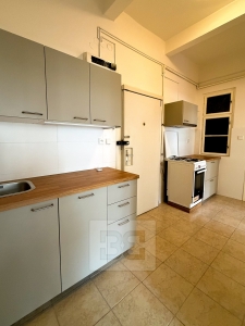 Zrekonstruovaný, slunný byt 2+1 52 m², Praha - Holešovice