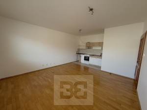Pronájem bytu 1+kk 36 m², Hradec Králové