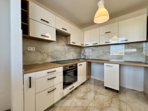 Pronájem byty 2+1, 47 m² - Hodonín