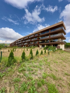 Pronájem bytu 1+kk, 35 m², terasa 10 m², zahrada 130 m², GS