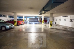 Garage space for rent in Stodůlky, Volutova Street, Prague