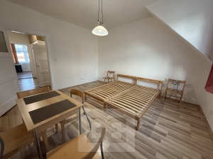 Pronájem bytu 2+1, 46 m² - Praha -  Pod Školou- Košíře