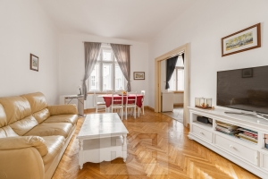 Reconstructed 3+1 in Prague 2 - New Town, Trojická street