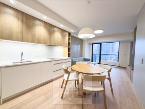 Pronájem byty 2+kk, 43 m² - Praha - Holešovice