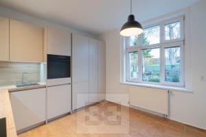 Rent flats 3+1 120 m², Praha - Libeň