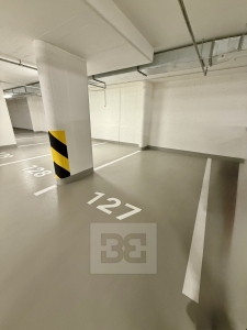 Rent others Garage parking, 15 m² - Praha - Hloubětín