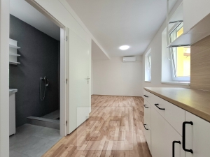 Pronájem bytu 1+kk 30 m² s terasou 30 m², Dobruška