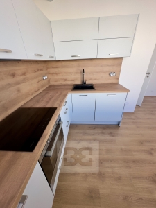 Pronájem bytu 2+kk, 52 m² - Kladno - Kročehlavy