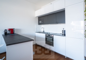 Sale flats 2+KT 63 m², Praha - Holešovice