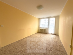 Pronájem byty 2+kk, 45 m² - Praha - Kobylisy