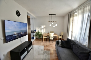 Bright 2BED unit with the balcony in a quiet part of Prague 9 – Letňany, street Rýmařovská