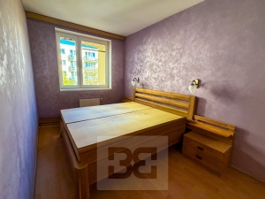 Stylové bydlení v 3+kk, 80m s balkonem, šatnou a garážovým stáním