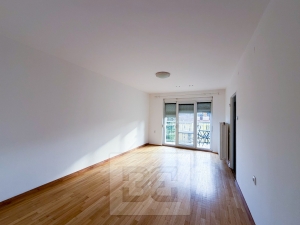 Pronájem bytu 3+1 77 m², Praha - Michle
