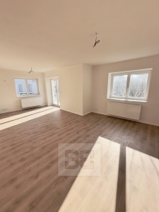 Pronájem bytu 3+kk, 84 m² - Praha - Hodkovičky