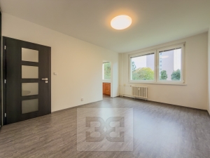 Rent flats 1+KT 31 m², Praha - Háje