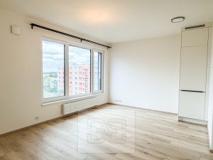 Rent flats 2+KT 45 m², Praha - Kamýk