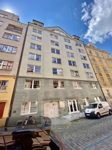 Reconstructed 1BED apt in Prague 7 - street U studanky, right next to Stromovka park