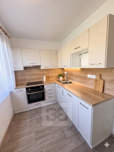 3-bedroom apartment with balcony, 84 m² – Luční Street, Strakonice
