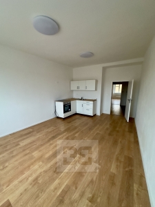 Pronájem bytu 2+kk, 51 m² - Praha - Smíchov