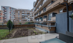 Rent flats 1+KT 31 m², Praha - Horní Měcholupy