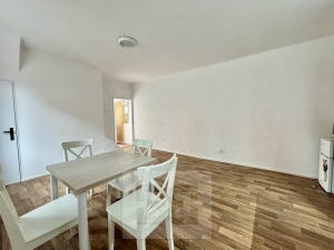 Pronájem byty 3+kk, 70 m² - Zlín
