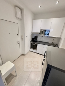 Pronájem bytu 1+1, 31 m² - Praha - Vinohrady