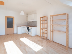 Rent flats 1+KT 30 m², Praha - Kbely