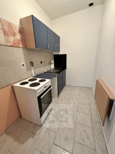 Apartment for sale 1+kk 27 m², Králův Dvůr