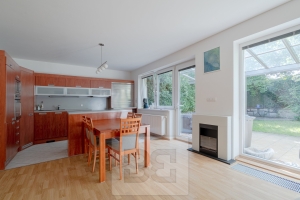 Rent houses Family 148 m², Praha - Kbely