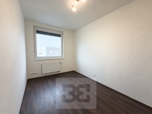 Rent houses Family, 102 m² - Praha - Dolní Měcholupy