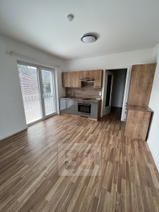 NIce studio flat with good accessibility