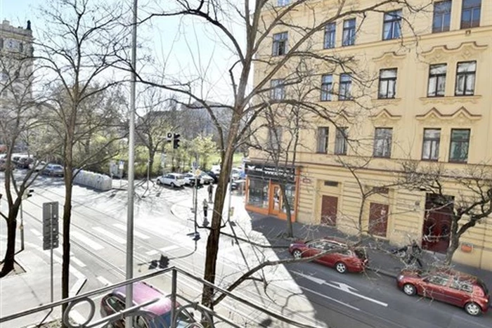 1BED apartment situated on the 2nd floor of a beautiful house in Prague 2 - Vinohrady, Korunní